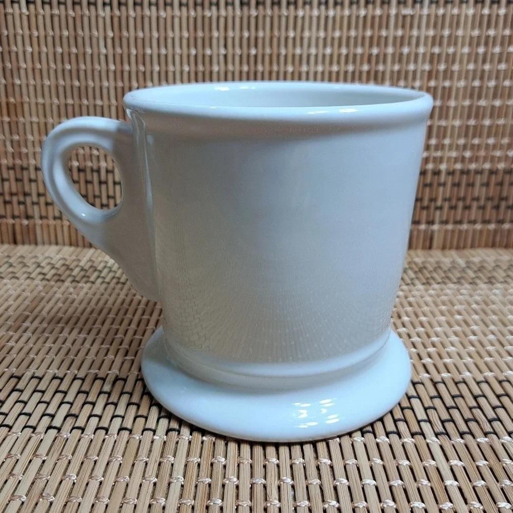 Anthropologie Coffee Mug Monogram White/ Black Letter V With Small‎ Round Handle